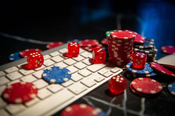 Mobile phone showing sultan189 Three Card Poker table with DANA OVO QRIS deposit options